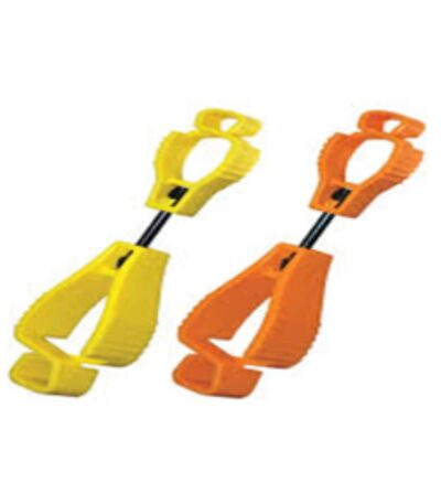 Secure gloves to belts or pockets with a durable glove clip — keeps PPE handy and reduces loss on site.