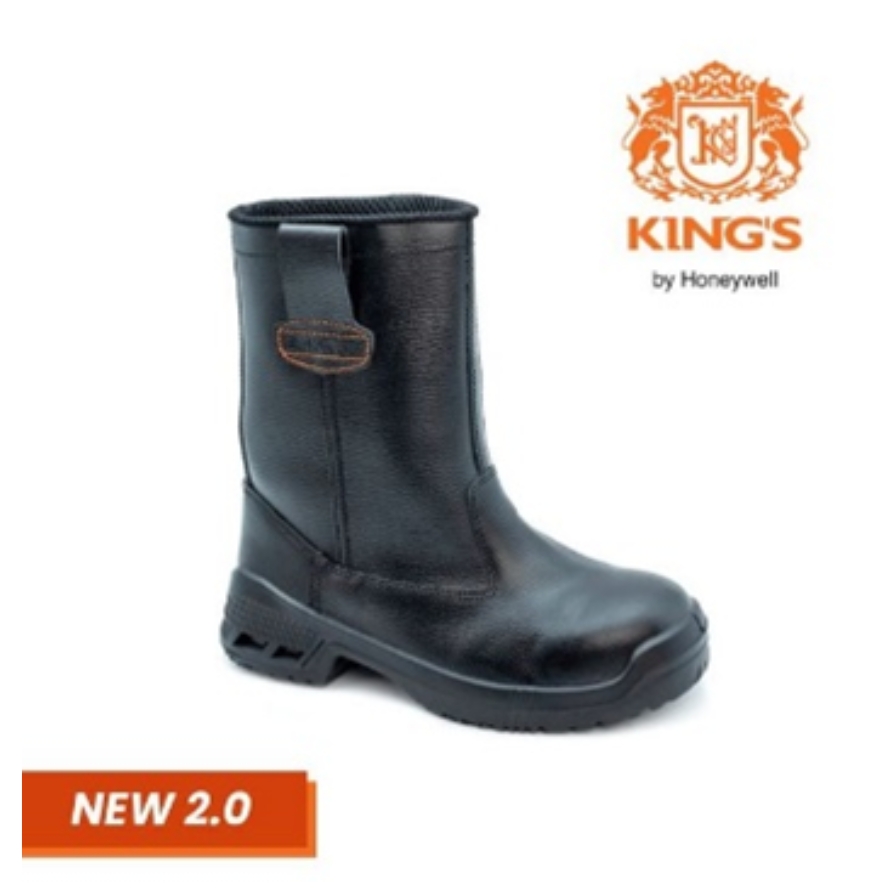 Durable safety footwear with protective toecap and slip‑resistant sole — secure fit and comfort in size S11.